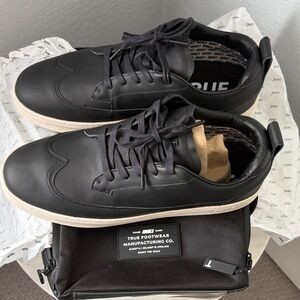 True Linkswear Men's Black Golf Shoes
